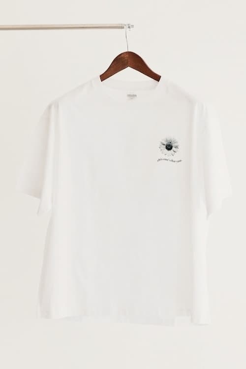 T-shirt White